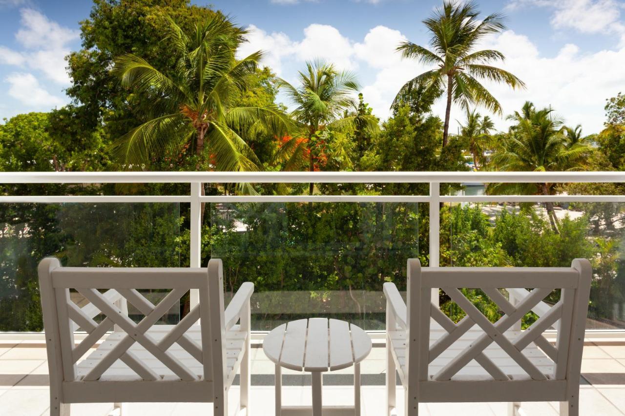 Chambre Lit King-size avec Balcon - Vue Standard